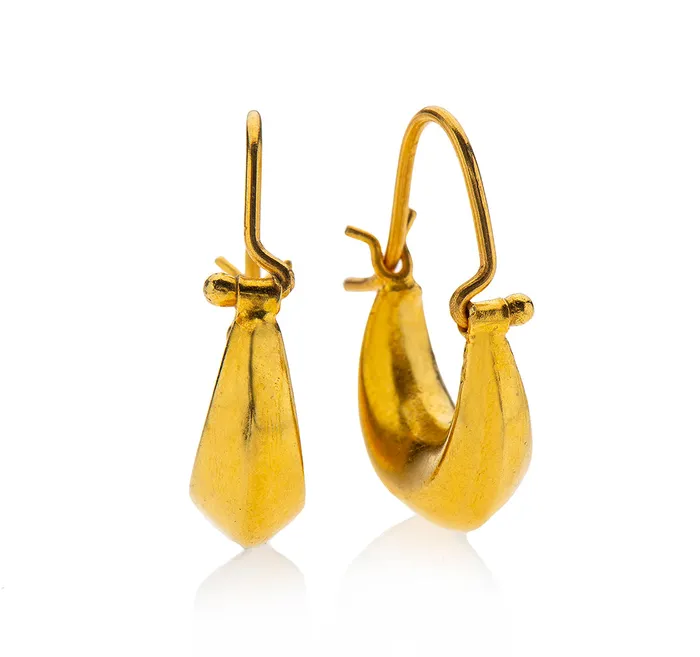 Earrings Nava Zahavi Nava Zahavi 18K Tiny Yellow Gold Hoop Earrings