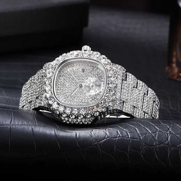 VVS Watches VVS Full Ice Date Special Minute Hand Iced Out Diamond Watch
