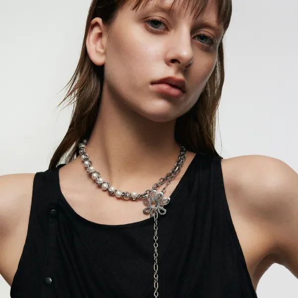AntiWar Flower Pearl Necklace Blackheadshop Necklaces AntiWar Flower Pearl Necklace Blackheadshop Necklaces