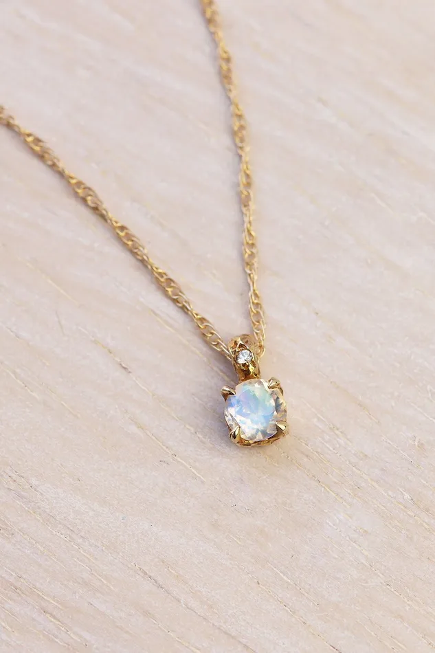 Necklaces Lacee Alexandra Jewelry Solid Gold Moonstone Necklace