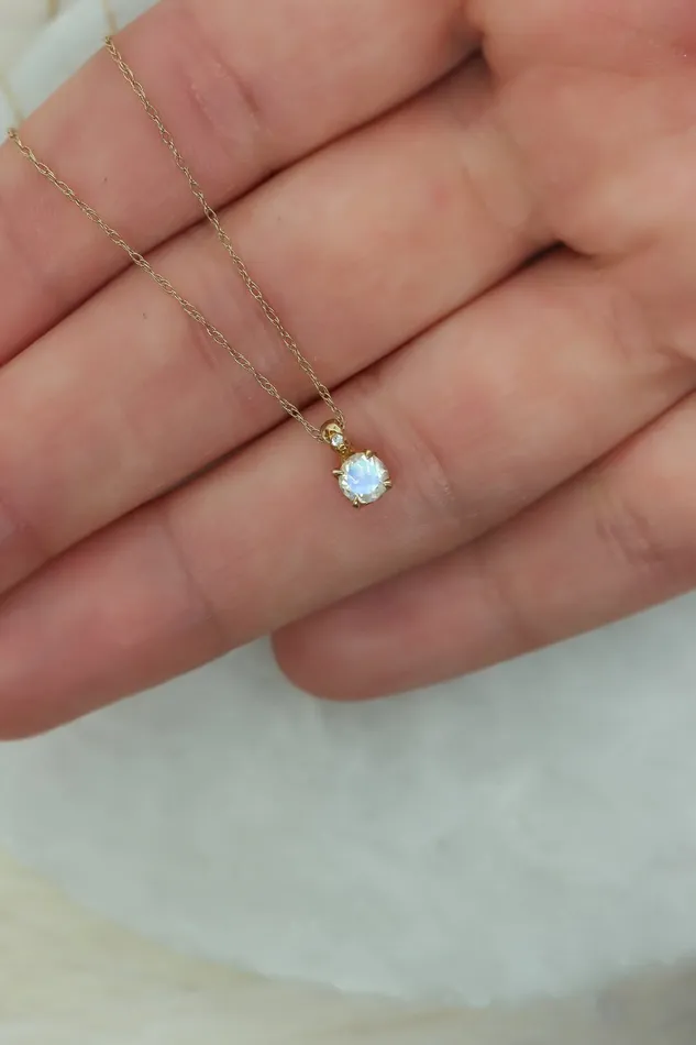 Necklaces Lacee Alexandra Jewelry Solid Gold Moonstone Necklace