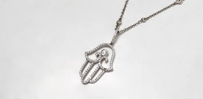 Vintage by Misty Necklaces 14k White Gold 585 Hamsa Pendant Necklace With Diamonds