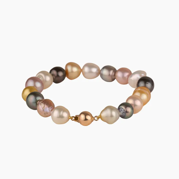 Bracelets misha hawaii Napali Knotted Pearl Bracelet Bracelets misha hawaii Napali Knotted Pearl Bracelet