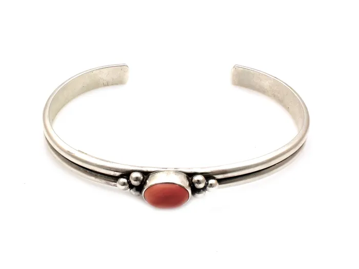 Don Lucas Bracelets Single Stone Pink Coral Cuff Bracelet