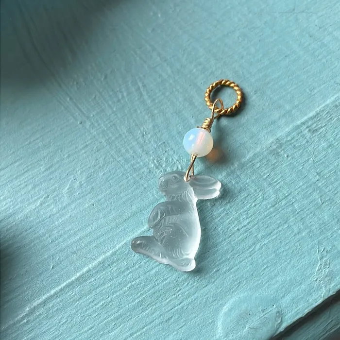 Love Vintage Paris Necklaces Glass Rabbit Pendant Opal Glass Gold Filled Handmade
