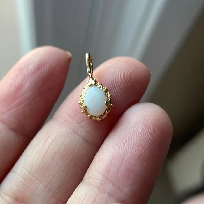 Vintage Paris Jewelry PreStyled Sets Opal Pendant 10k Gold Vintage