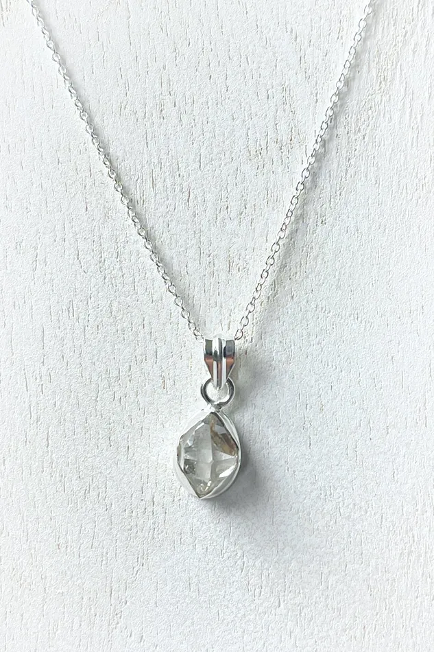 Necklaces Sophiareneboutiquecom Sterling Silver Herkimer Diamond Pendant Necklace Necklaces Sophiareneboutiquecom Sterling Silver Herkimer Diamond Pendant Necklace