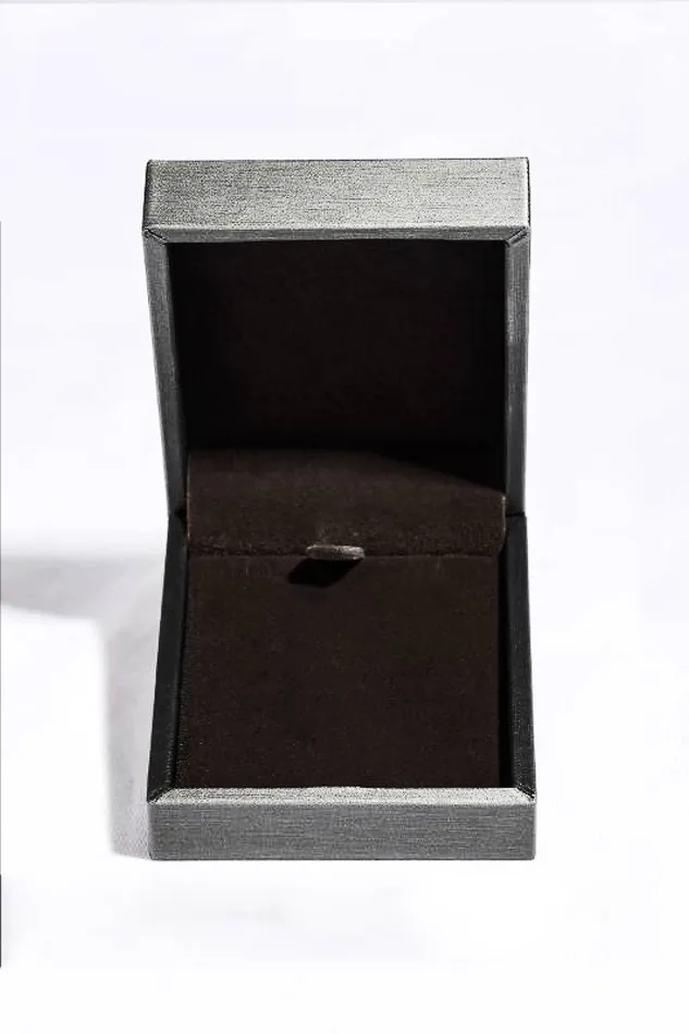 Necklaces Trendsi 1 Carat Moissanite Pendant PlatinumPlated Necklace